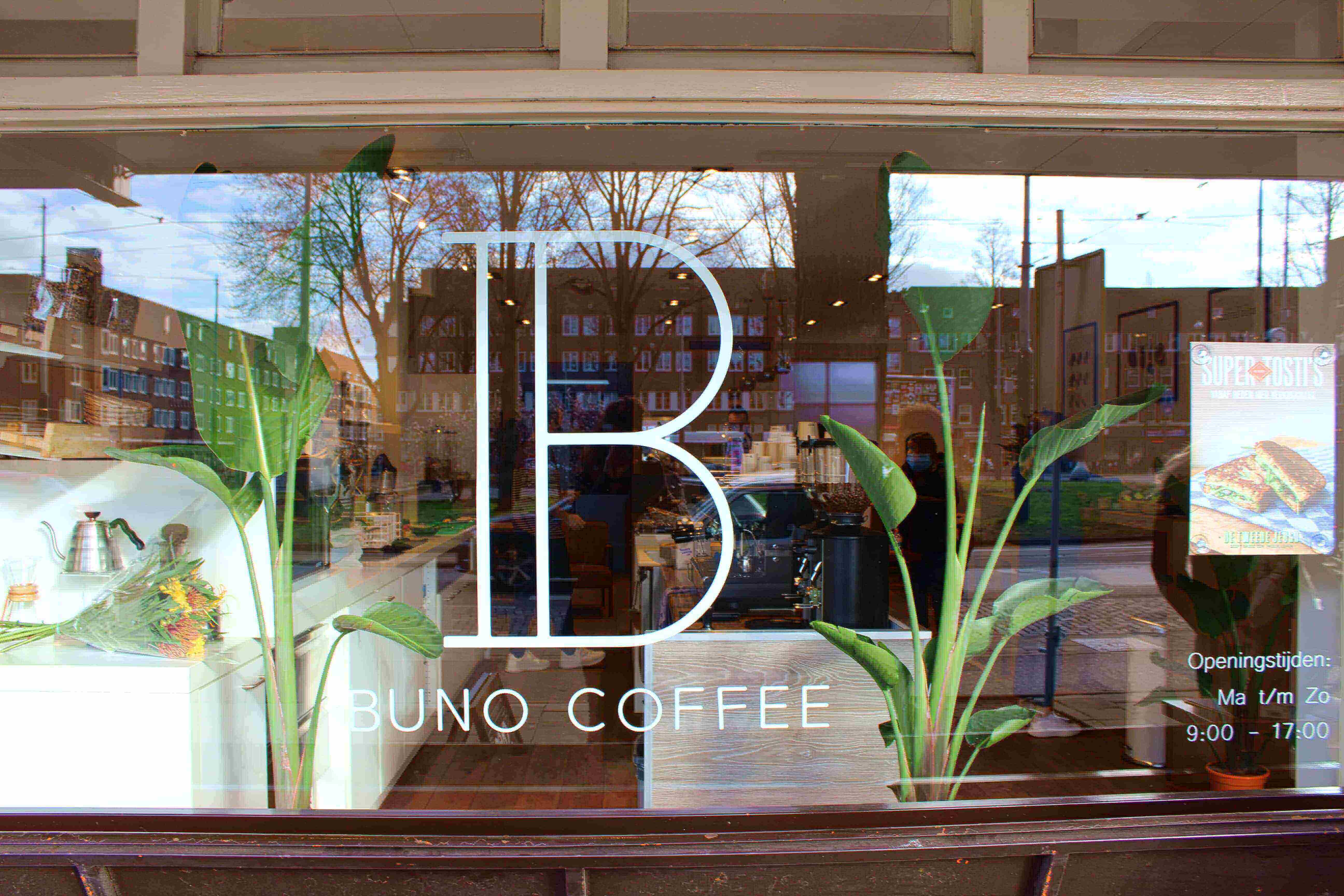 Store image